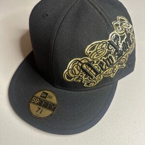 VTG New Era 59FIFTY NY Yankees Gold Script Retro Series Fitted Hat 7 5/8 Black